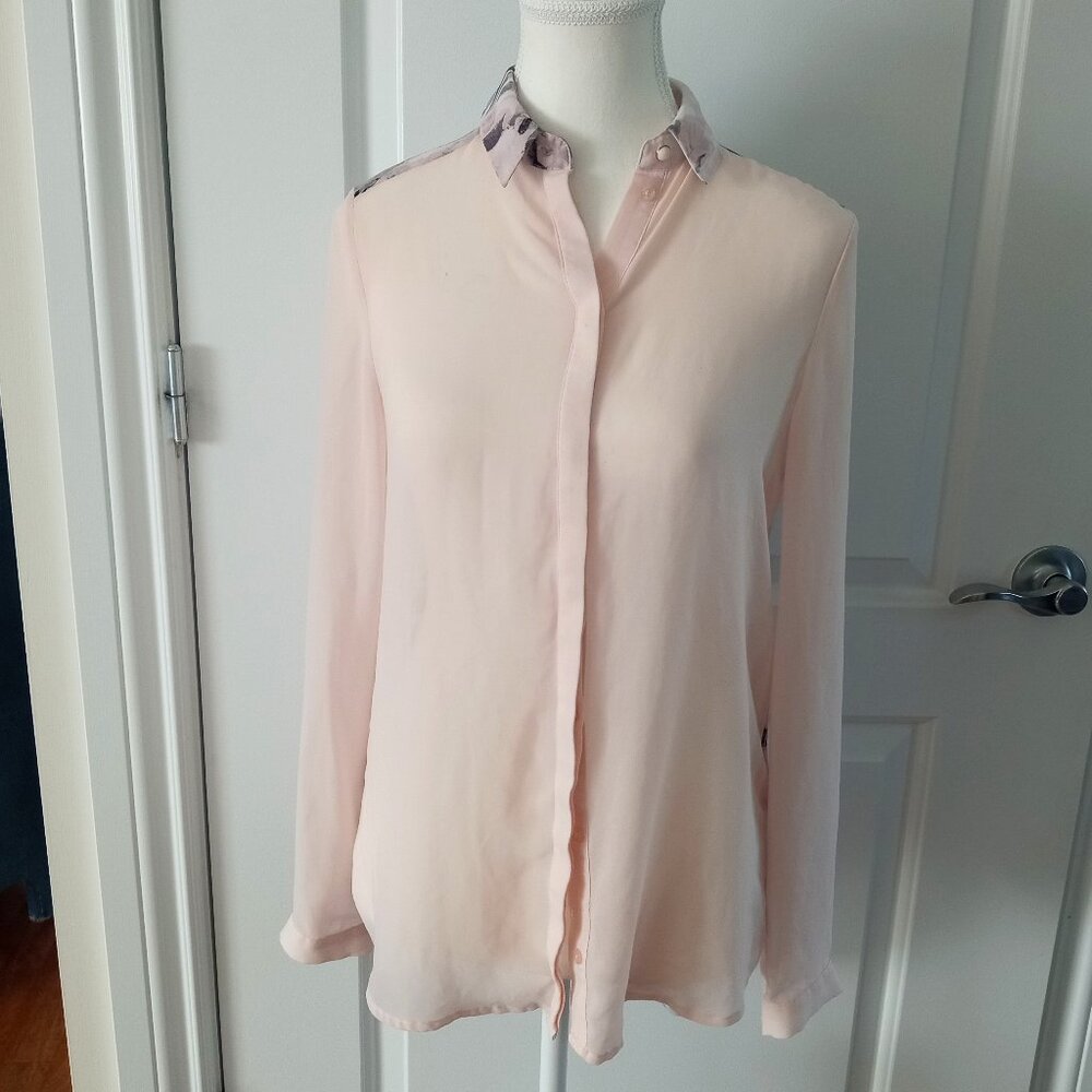 Elegant Women's Pink Blouse